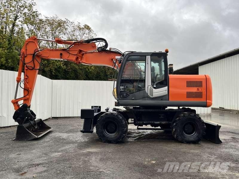 Hitachi ZX140W-3 Ekskavatori uz riteņiem