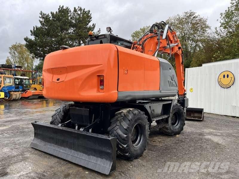 Hitachi ZX140W-3 Ekskavatori uz riteņiem