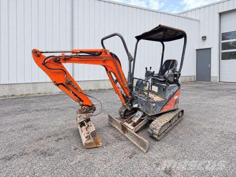 Hitachi ZX17U-2 YLR Mini pelle < 7t