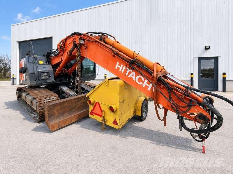 Hitachi ZX225 ULC-3 (Pour Pièces) Rupsgraafmachines