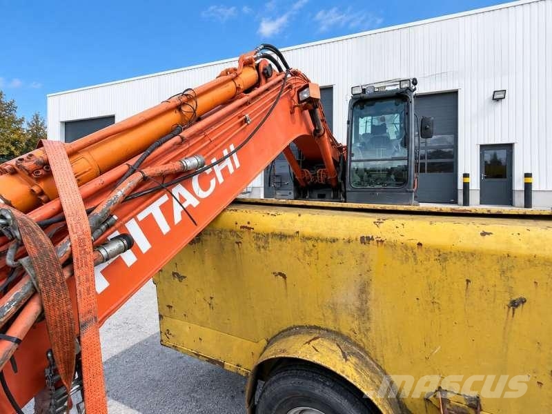 Hitachi ZX225 ULC-3 (Pour Pièces) Rupsgraafmachines