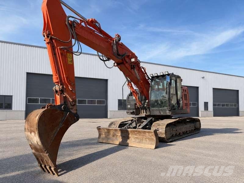 Hitachi ZX225USLC-53 Pásové rýpadlá