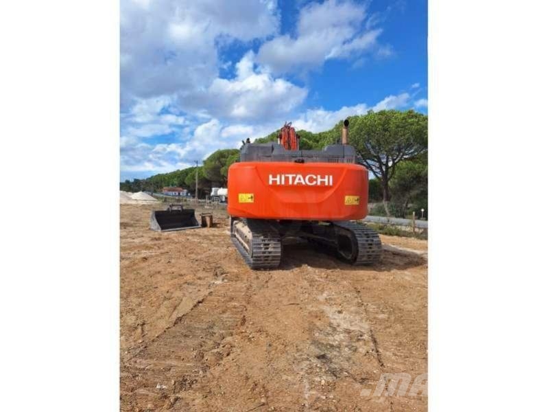 Hitachi ZX300LCN-6 Telakaivukoneet