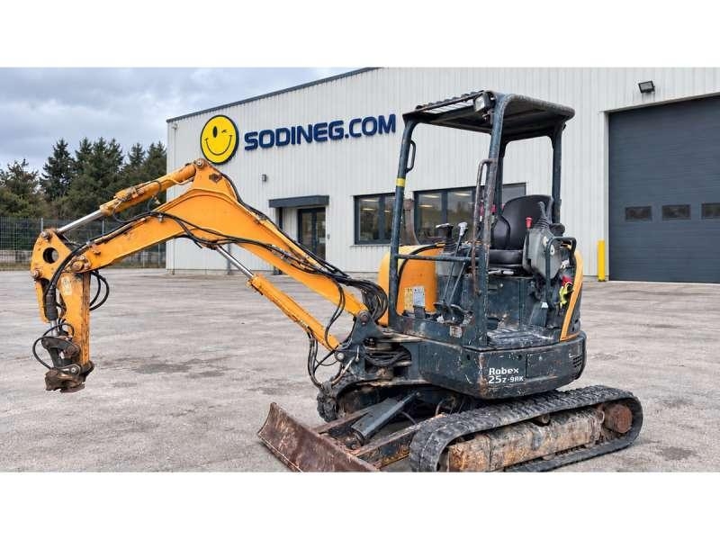 Hyundai ROBEX25Z-9AK Mini bageri < 7t