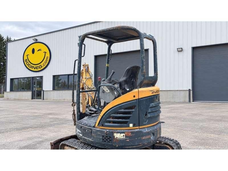 Hyundai ROBEX25Z-9AK Mini bageri < 7t
