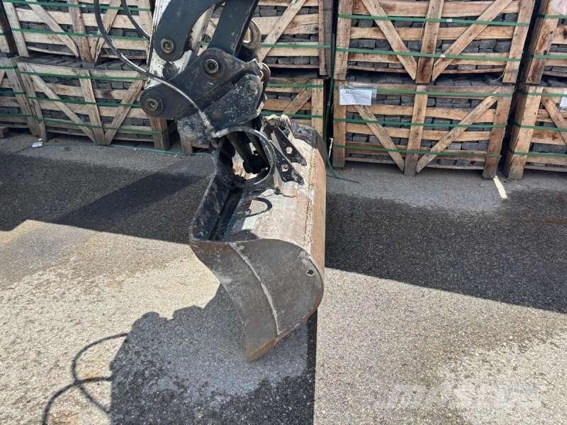 Hyundai ROBEX55W-9A Gravemaskiner på hjul