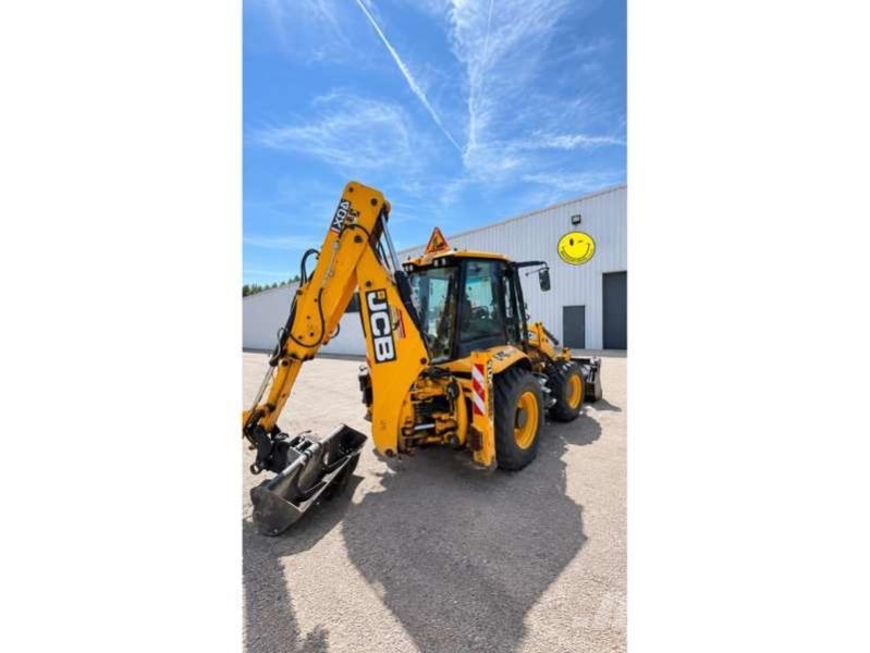 JCB 4CX PRO Baggerlader