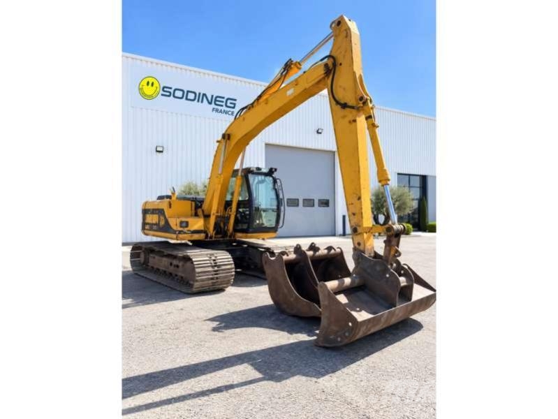 JCB JS130 Bandgrävare