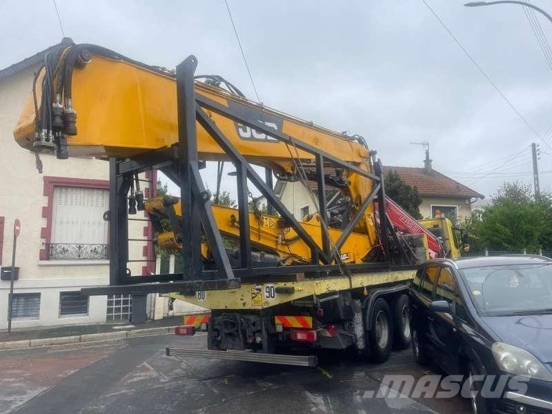 JCB JS360 Багери за разрушаване