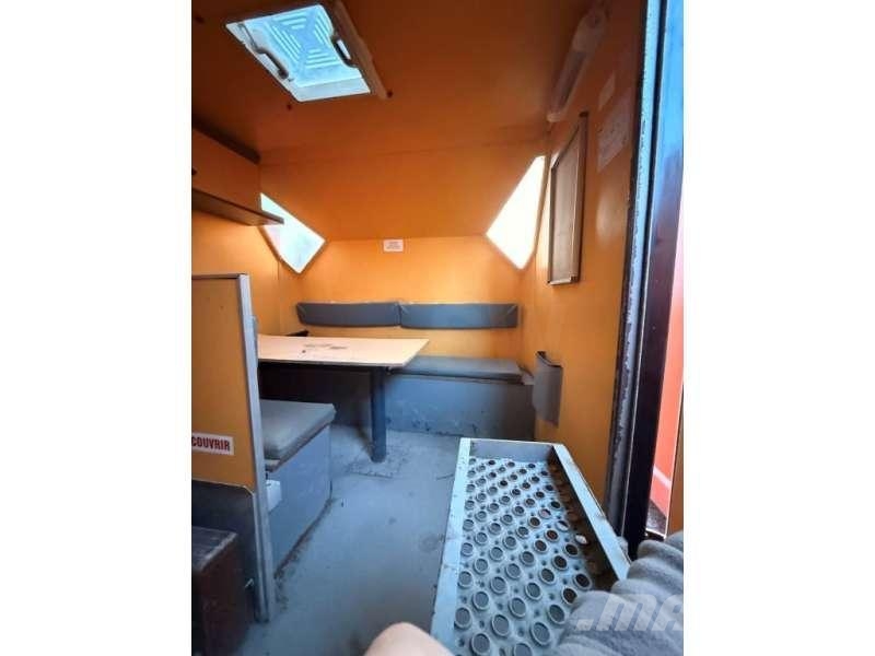 JCR STYLBOX 4500VR SUR BERCE Auto prikolice