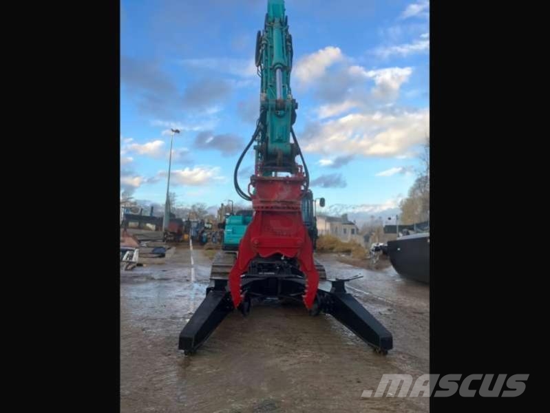 Kobelco SK210LC-10E Paleta de manipulare