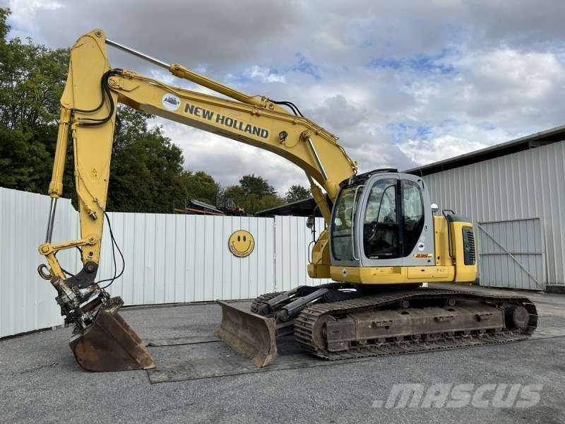 Kobelco SK235SRNLC-1ES حفارات زحافة