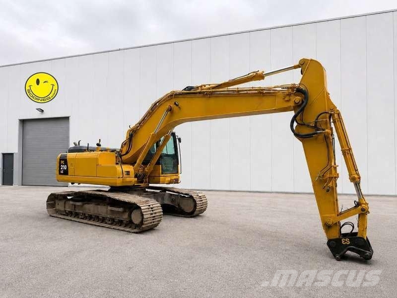 Komatsu PC210LC حفارات زحافة