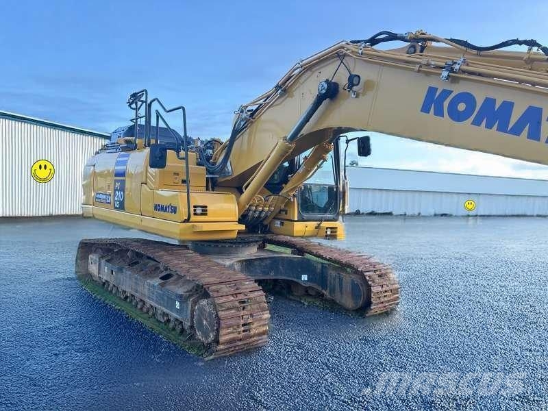 Komatsu PC210LCI-11E0 حفارات زحافة