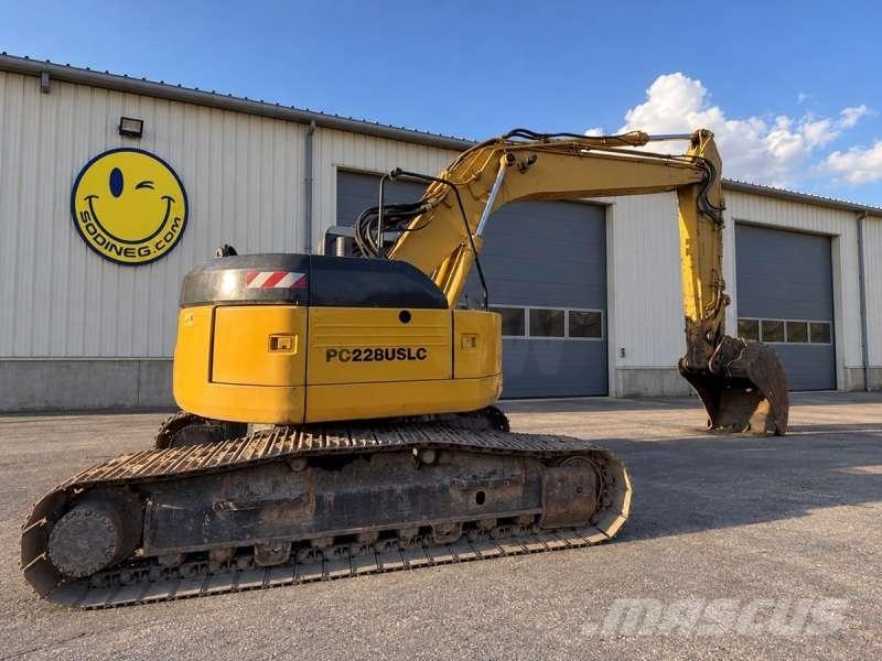 Komatsu PC228USLC-3 Pelle sur chenilles