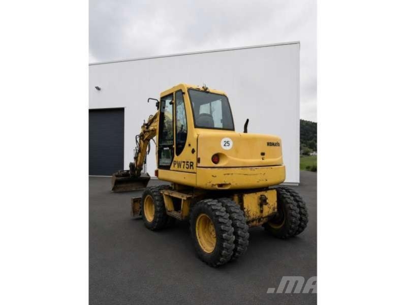Komatsu PW75 Εκσκαφείς με τροχούς - λάστιχα