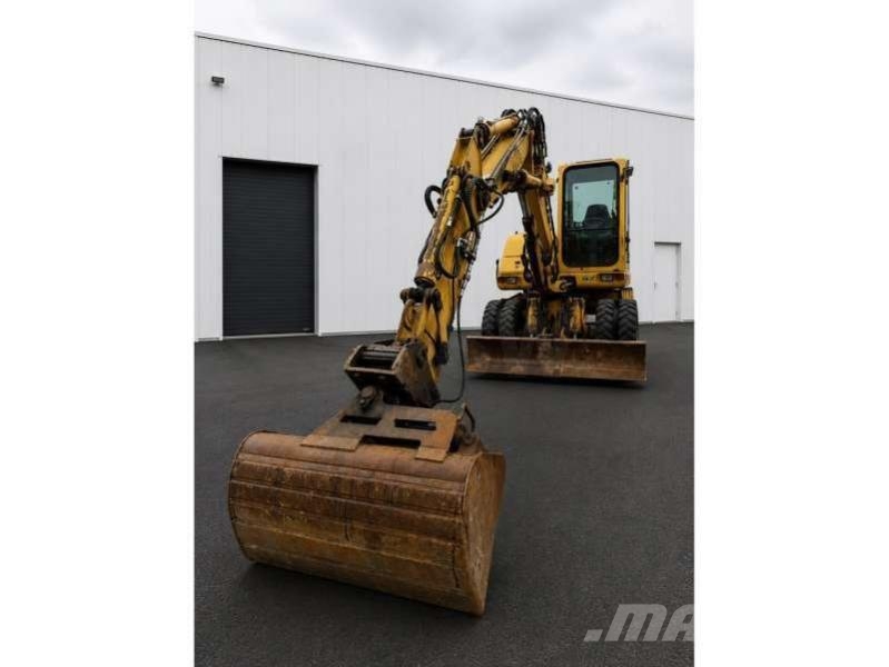 Komatsu PW75 Εκσκαφείς με τροχούς - λάστιχα