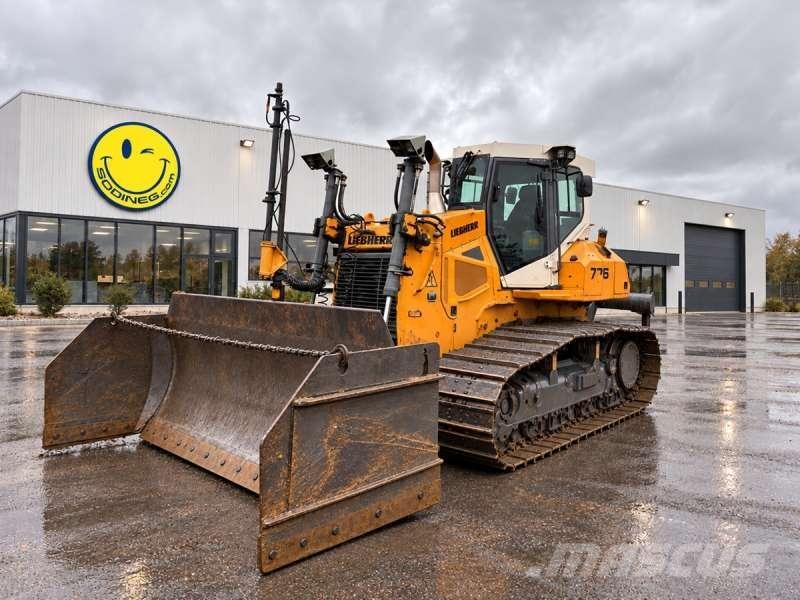 Liebherr 726 Crawler dozers