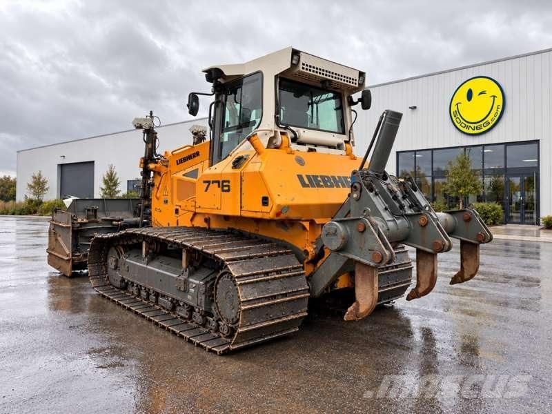 Liebherr 726 Crawler dozers
