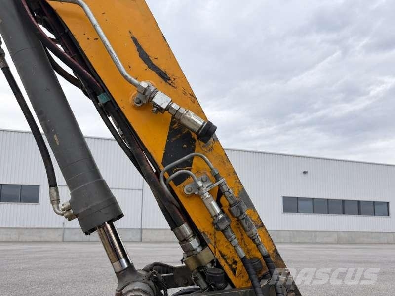 Liebherr A 912 COMPACT Wheeled excavators