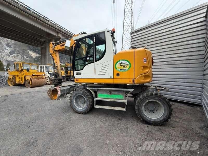 Liebherr A 912 COMPACT Wielgraafmachines