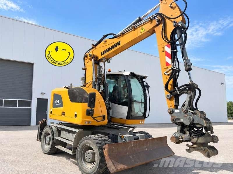 Liebherr A 914 COMPACT LITRONIC Pelle sur pneus