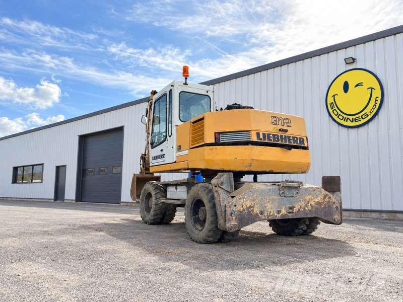 Liebherr A312 Ekskavatori uz riteņiem