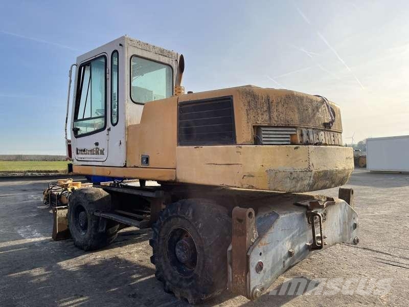 Liebherr A316 - POUR PIECES Gravemaskiner på hjul