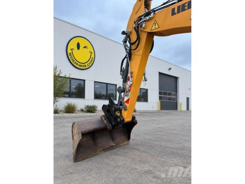 Liebherr A910 COMPACT LITRONIC حفارات بعجل