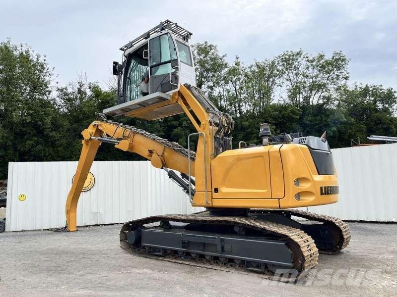 Liebherr LH22C LITRONIC Bageri za manipuliranje materijalom / otpadom