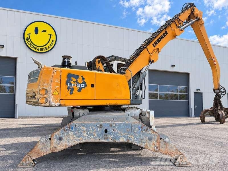 Liebherr LH30M LITRONIC مناولات المخلفات / مناولات صناعية