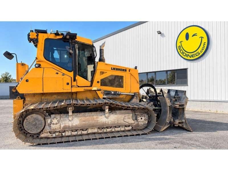 Liebherr PR 726 LGP Гусеничные бульдозеры