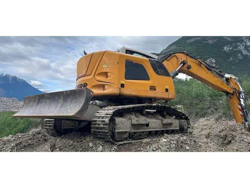 Liebherr R914 COMPACT Pelle sur chenilles