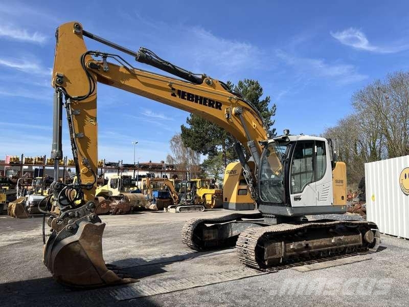 Liebherr R926 COMPACT LC Paletli ekskavatörler