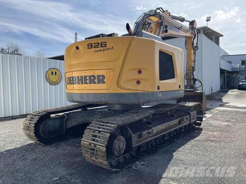 Liebherr R926 COMPACT LC Paletli ekskavatörler