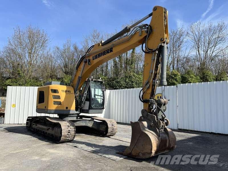 Liebherr R926 COMPACT LC Paletli ekskavatörler
