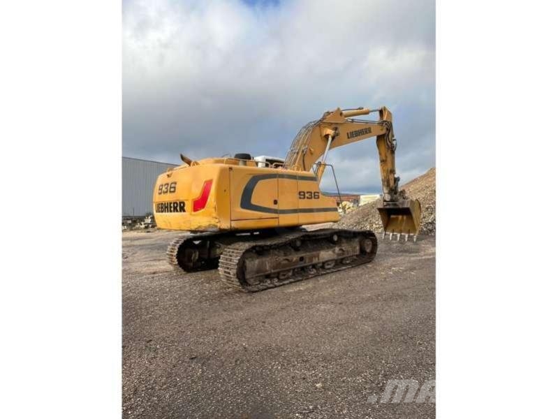 Liebherr R936 LC حفارات زحافة