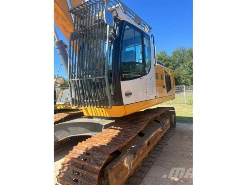 Liebherr R936 LC Crawler excavators