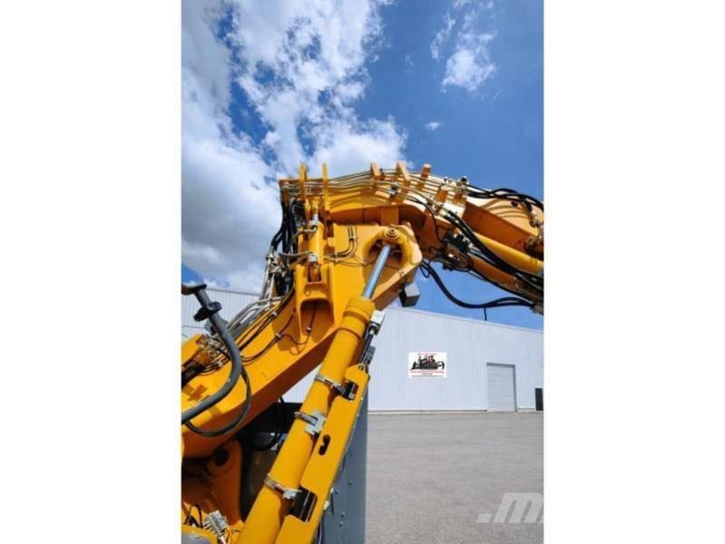 Liebherr R944C Tunnel حفارات زحافة