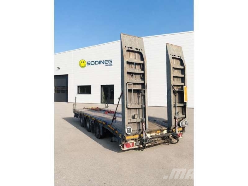 MAX Trailer MAX 300 3 ESSIEUX Remolques livianos