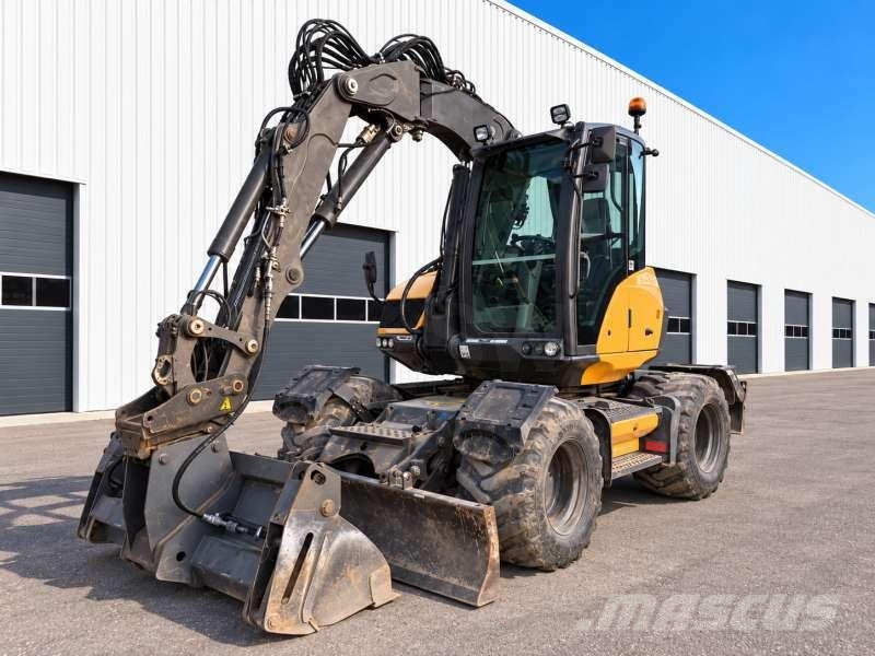 Mecalac 11 MWR + ROTOTILT Pelle sur pneus