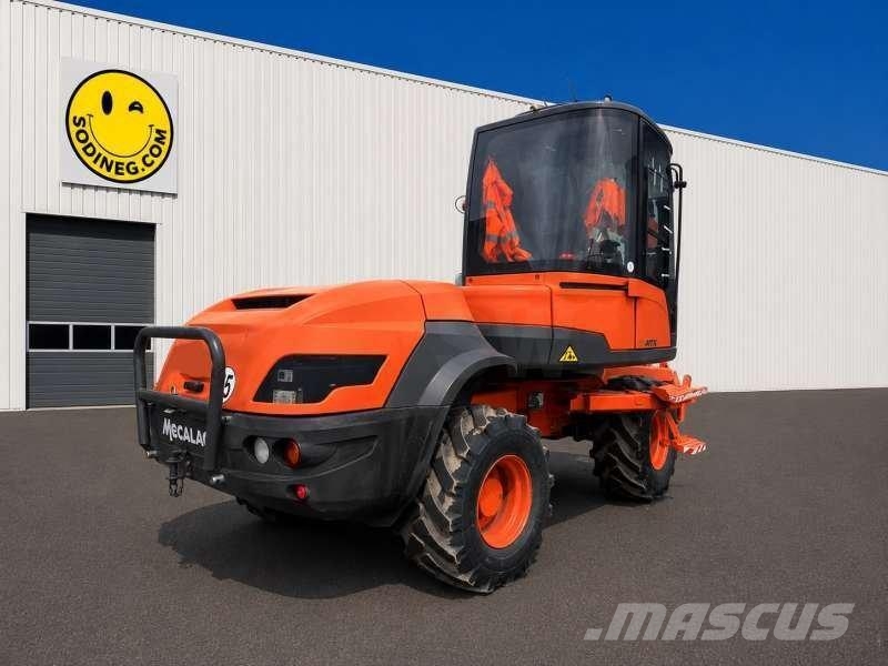 Mecalac 12 MTX حفارات بعجل