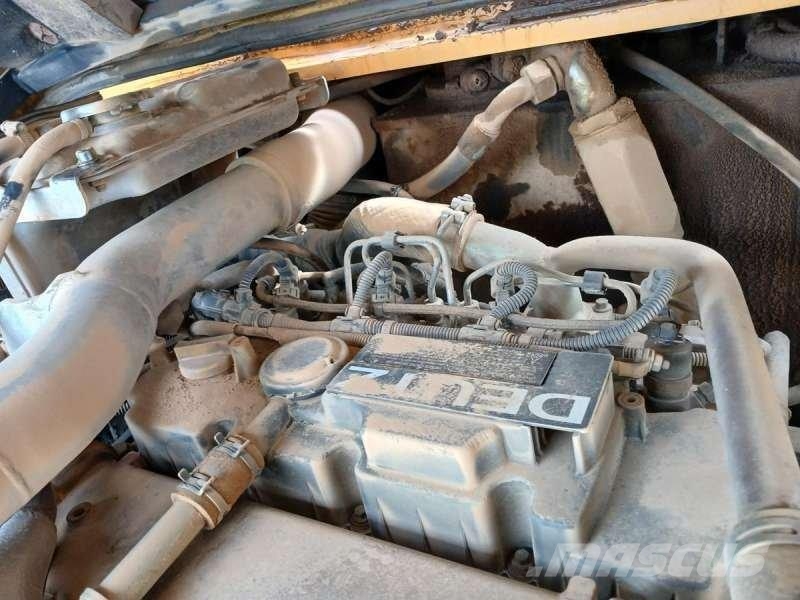 Mecalac 12 MTX Колесни екскаватори