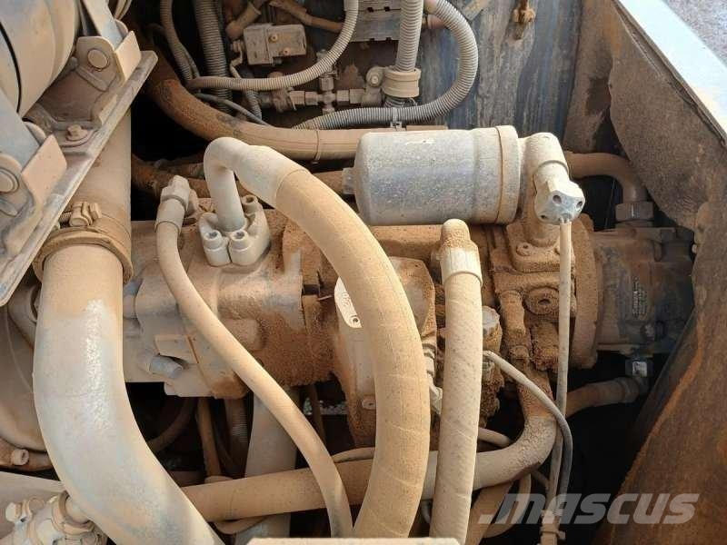 Mecalac 12 MTX Колесни екскаватори