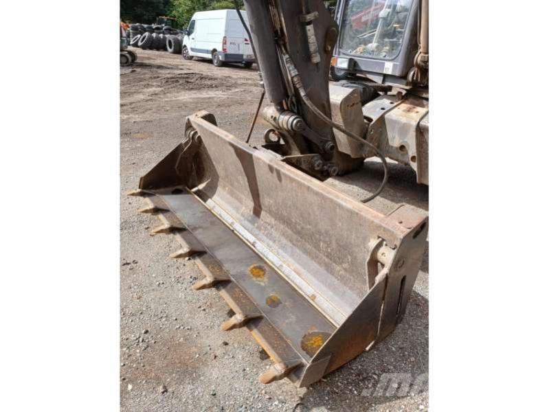 Mecalac 12 MTX Колесни екскаватори