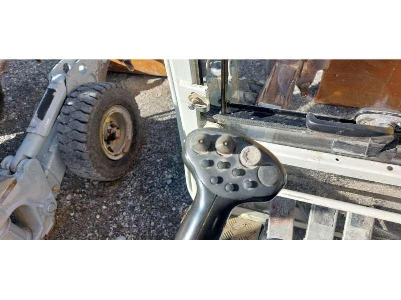 Menzi Muck A91F MOBIL حفارات خاصة