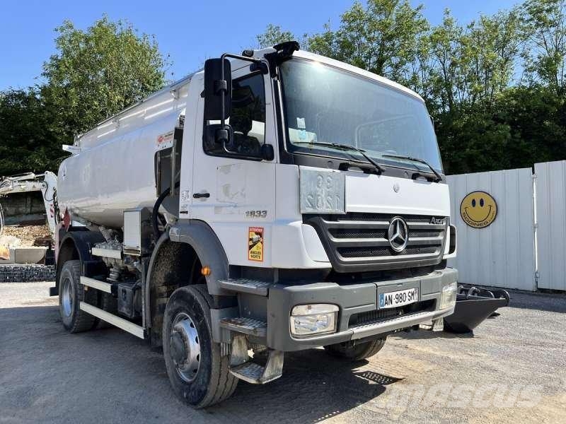 Mercedes-Benz AXOR 1833 4X4 Motrici cisterna