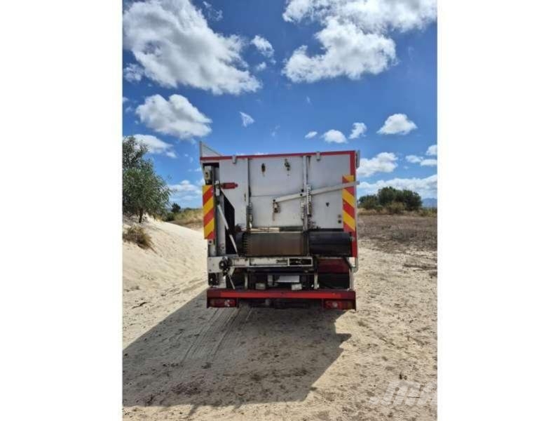 Mitsubishi FUSO CANTER 7C18 شاحنات أخرى