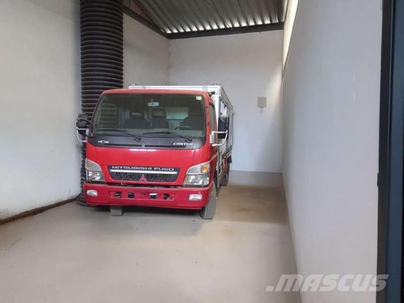 Mitsubishi FUSO CANTER 7C18 شاحنات أخرى