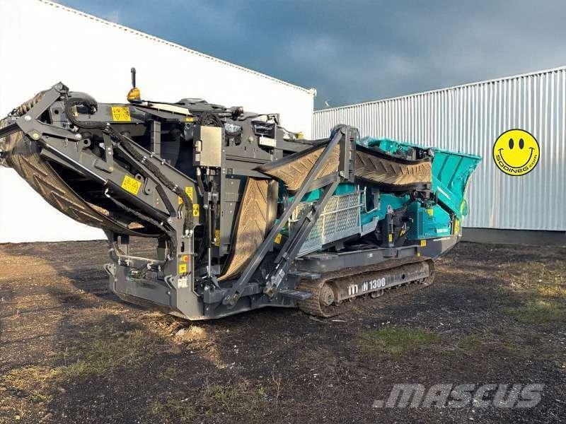 Powerscreen TITAN 1300 Machacadoras